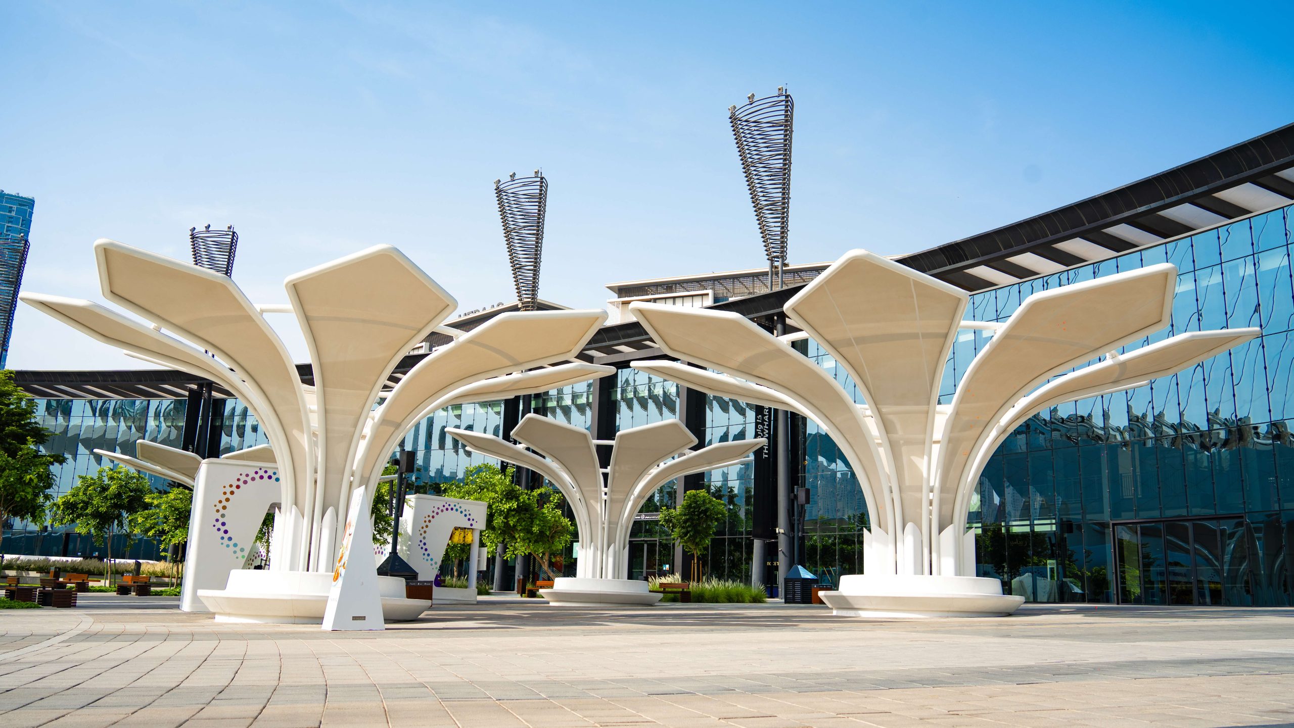 Ain Dubai Bluewaters featuring terminal fit-out, surrounding plaza refurbishment, luxury lounges, F&B kiosks, AV integration, outdoor shade structures, canopies and interactive experience zones by ARCO Group